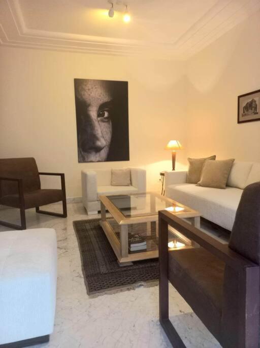 Tres Bel Appartement Idealement Place La Marsa Dış mekan fotoğraf